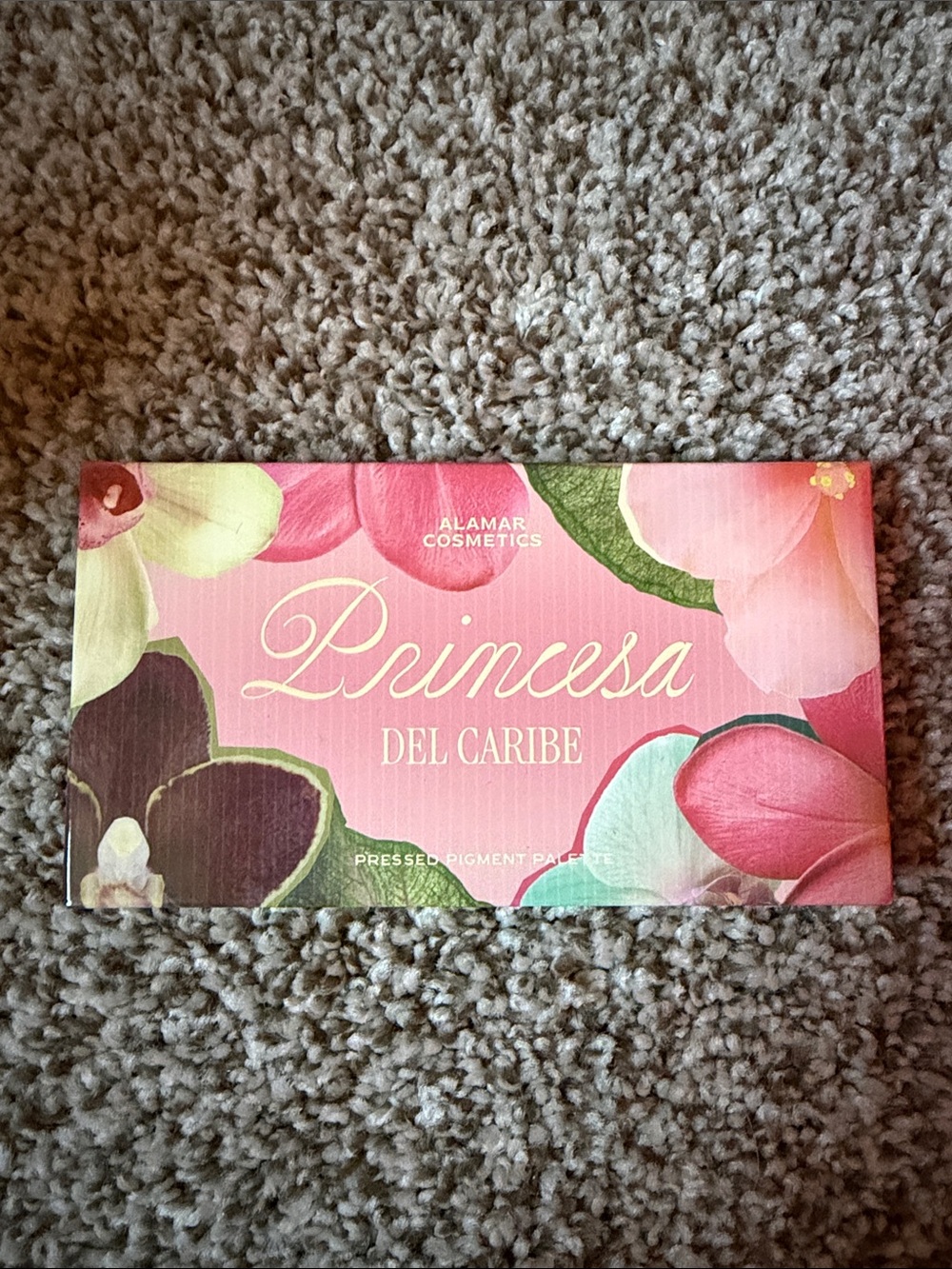 Princesa Del Caribe Pink Pressed Pigment Palette by Alamar Cosmetics